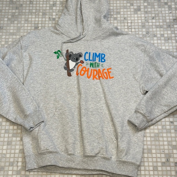 Girl Scouts Gildan Gray Cookie Seller Koala Sweatshirt Hoodie - Picture 1 of 9